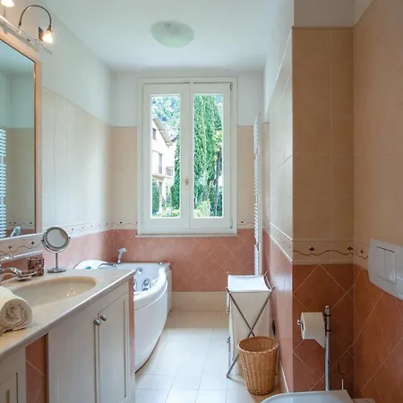 Sleeps 6 Pool Wifi *