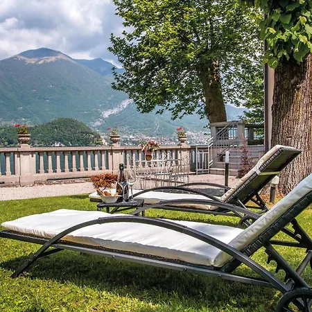 Sleeps 6 Pool Wifi Villa *